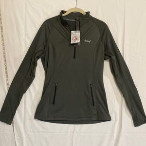 Baleaf brand NWT women’s quarter zip thermal / fleece pullover - M